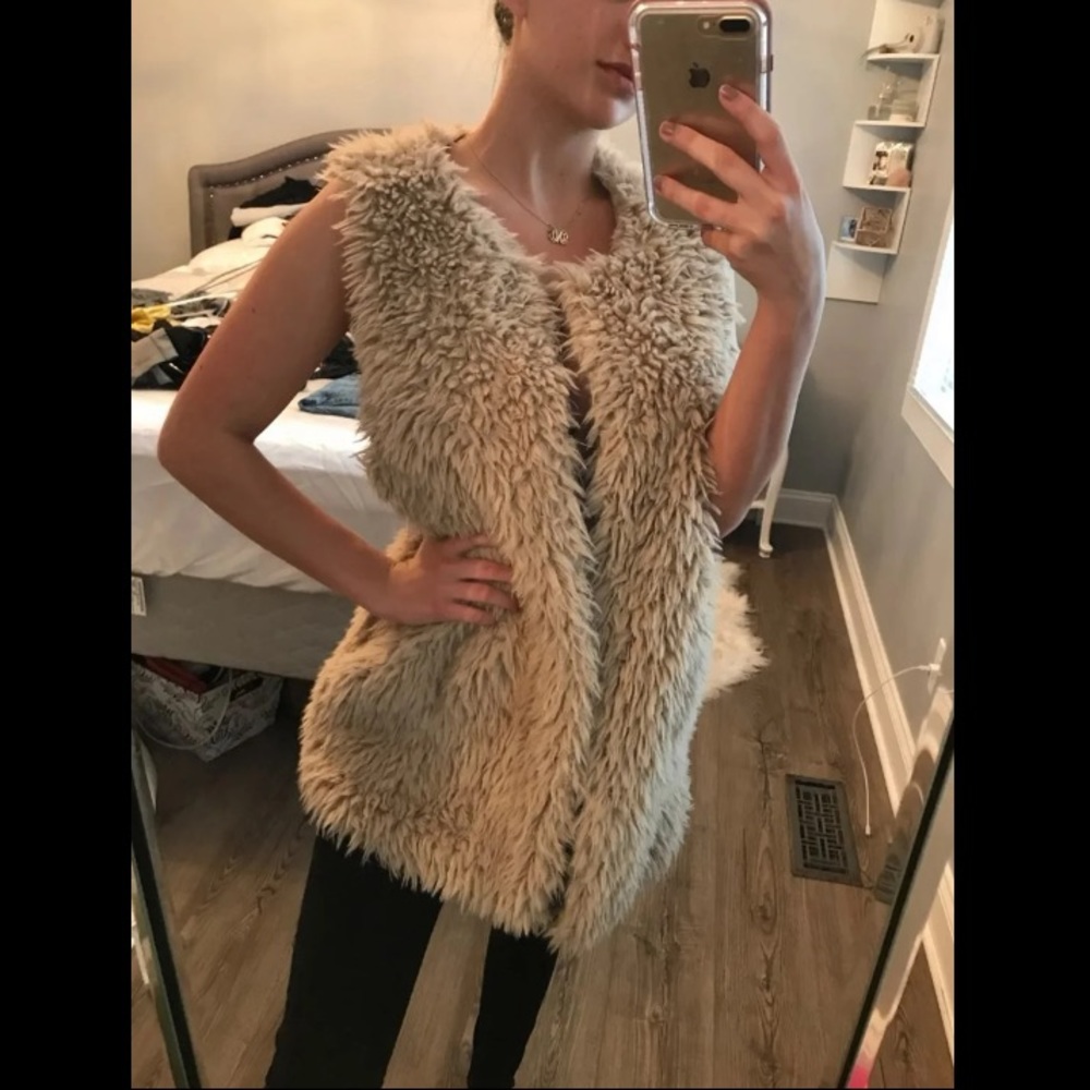 Fur plush vest LARGE